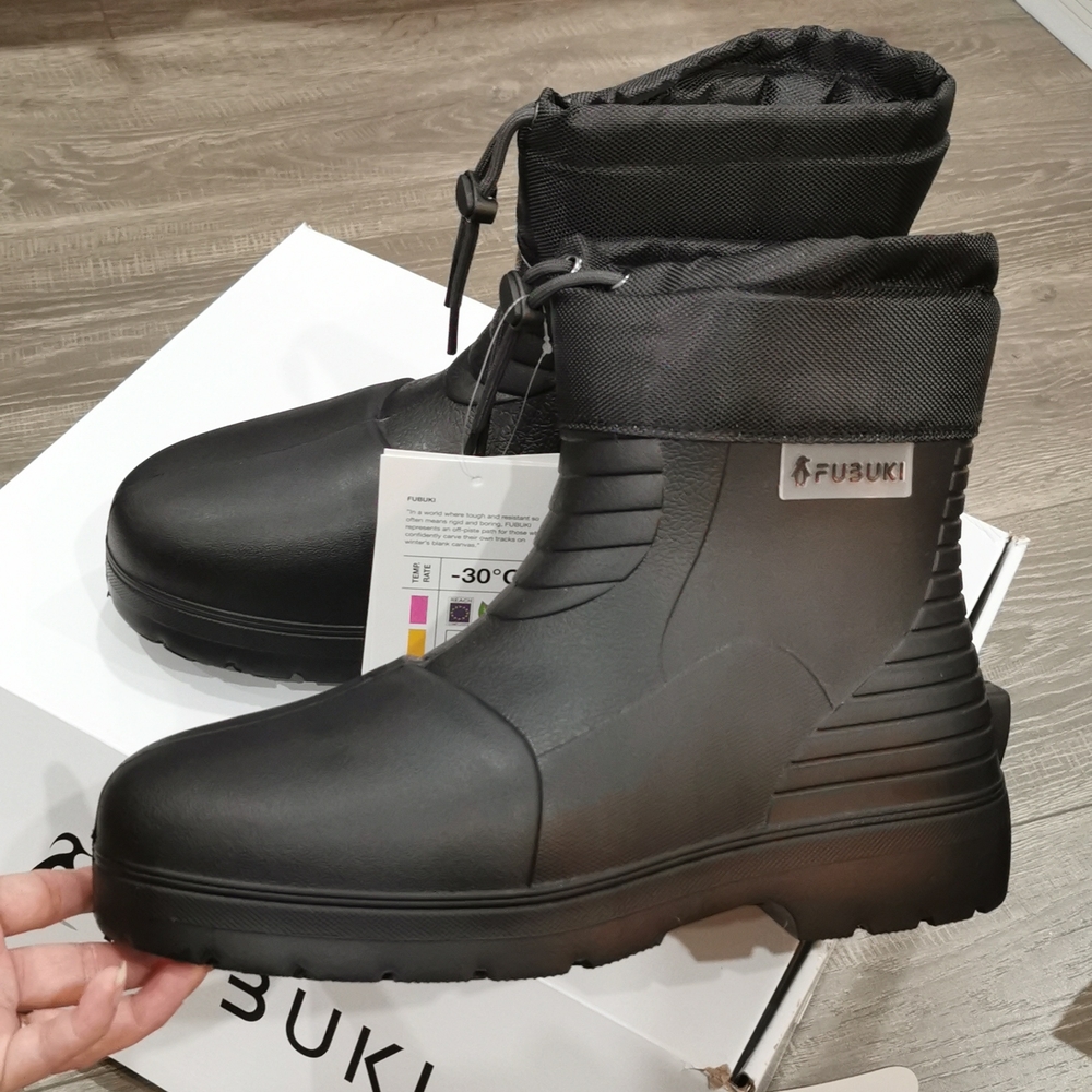 FUBUKI NISEKO 2.0 LOW SNOW BOOTS men's size
